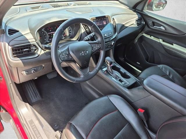 Certified 2022 Chevrolet Equinox RS w/ RS Leather Package AWD/4WD image 14
