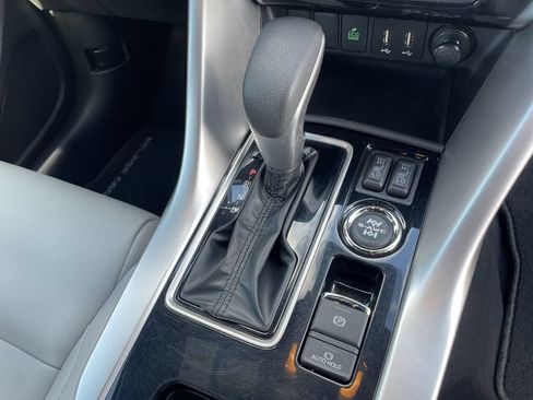 Used 2023 Mitsubishi Eclipse Cross AWD image 25
