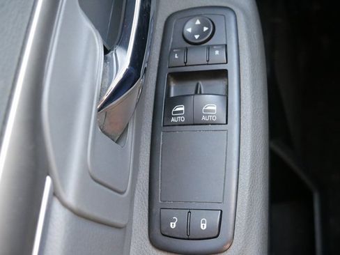 Used 2016 RAM 1500 Tradesman w/ Power & Remote Entry Group image 25