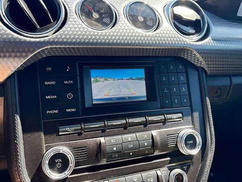 Used 2017 Ford Mustang GT w/ GT Performance Package RWD image 13