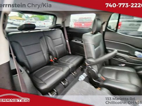 Used 2019 GMC Acadia SLT AWD/4WD image 21