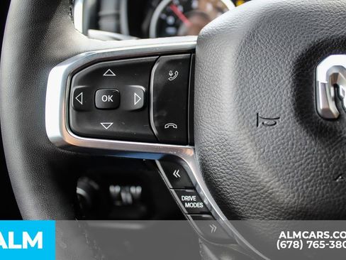 Used 2025 RAM 1500 Laramie AWD/4WD image 22