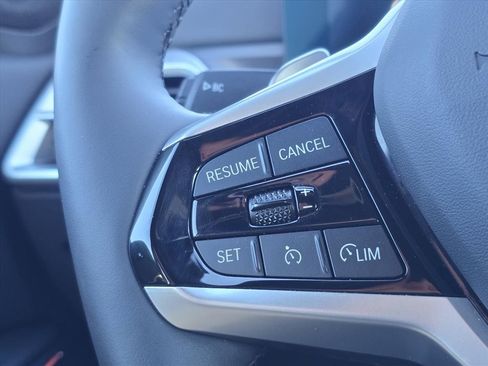 Used 2025 BMW 330i Sedan image 22