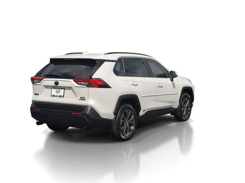 Used 2024 Toyota RAV4 XLE Premium w/ Weather Package image 8