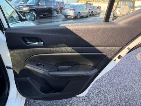 Used 2019 Nissan Altima 2.5 S image 32