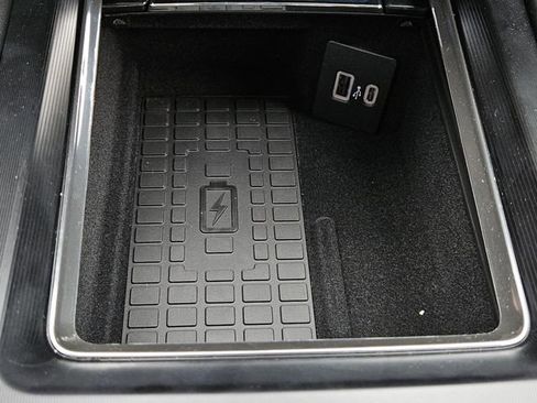 New 2025 Lincoln Corsair FWD w/ Equipment Group 101A image 13