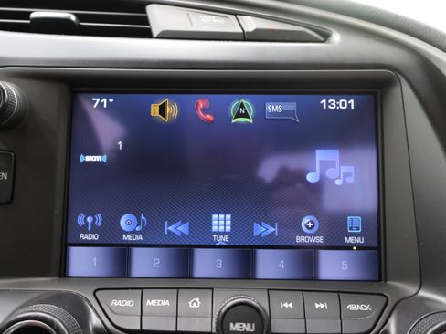 Used 2019 Chevrolet Corvette Stingray Coupe w/ 1LT RWD image 38