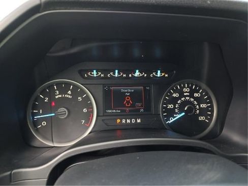Used 2018 Ford F150 XLT w/ Equipment Group 302A Luxury AWD/4WD image 8