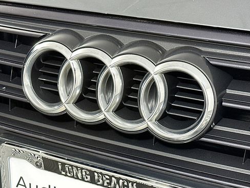 Used 2019 Audi A4 2.0T Premium FWD image 15