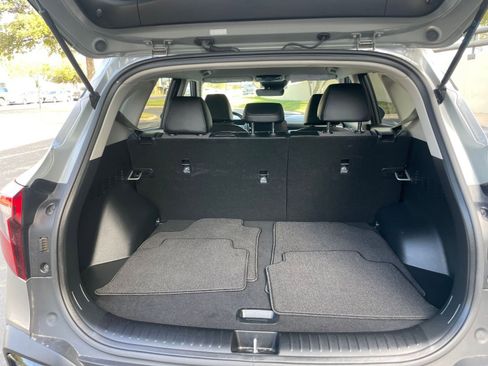 Used 2025 Kia Seltos S image 30