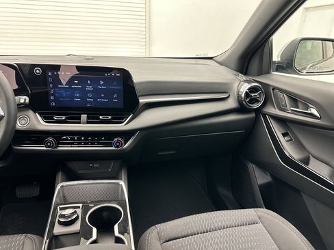 Certified 2026 Chevrolet Equinox LT image 27