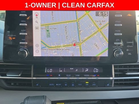 Used 2022 Toyota Sienna XLE w/ XLE Plus Package FWD image 5