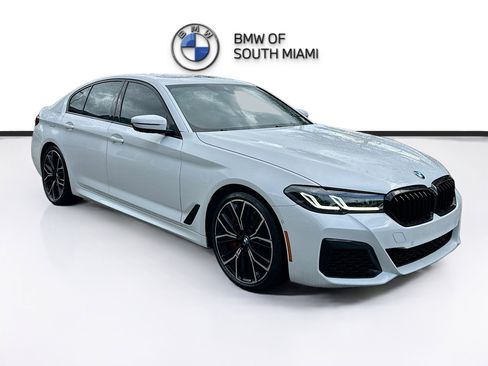 Used 2023 BMW 540i w/ M Sport Package image 1