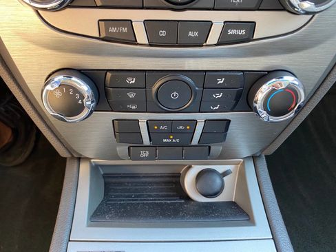 Used 2012 Ford Fusion SE image 29