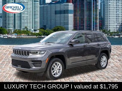 Used 2025 Jeep Grand Cherokee Laredo