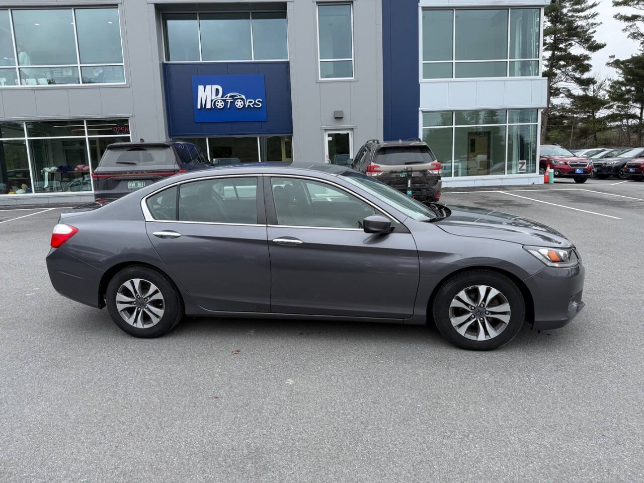 Used 2013 Honda Accord LX image 5