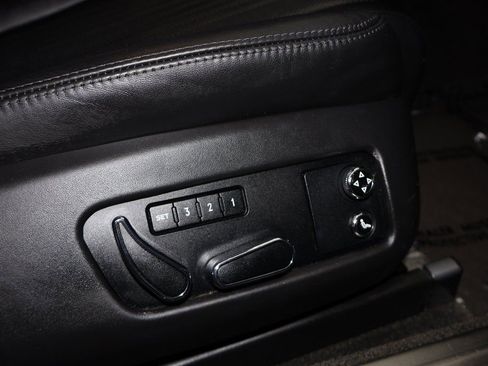 Used 2016 Bentley Continental GT image 12