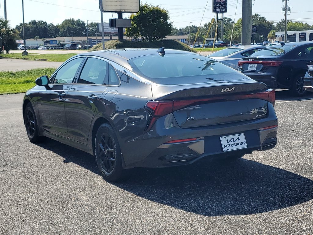 Used 2025 Kia K5 LXS FWD image 3