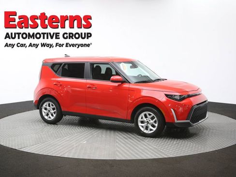 Used 2025 Kia Soul LX w/ LX Technology Package image 47