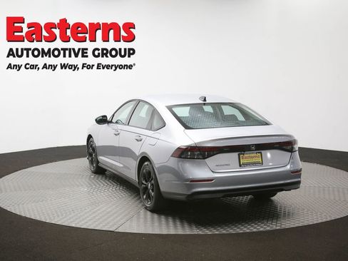 Used 2025 Honda Accord SE image 37