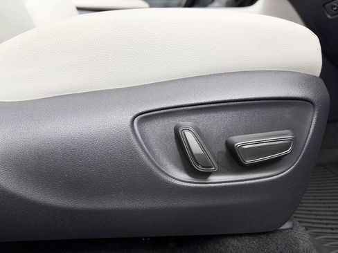 Used 2024 Toyota Grand Highlander AWD image 60