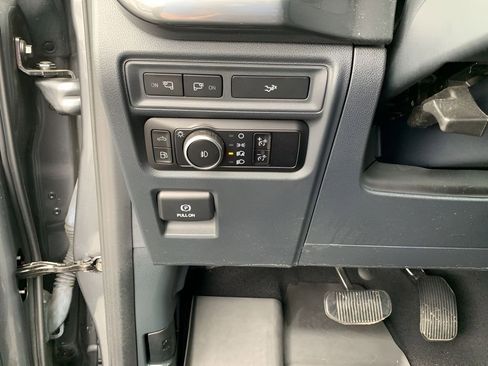 Used 2023 Ford F150 XLT w/ Equipment Group 302A High image 28