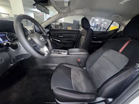 New 2025 Nissan Sentra SR image 23