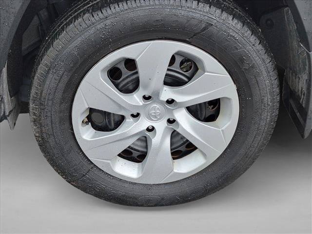Used 2025 Toyota RAV4 LE AWD/4WD image 17
