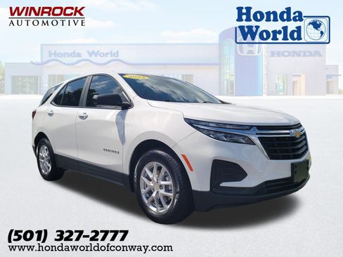 Used 2023 Chevrolet Equinox LS w/ LS Convenience Package FWD image 1