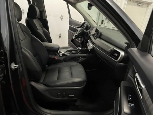 Used 2023 Kia Telluride EX FWD image 43