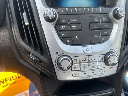Used 2016 Chevrolet Equinox LS image 40