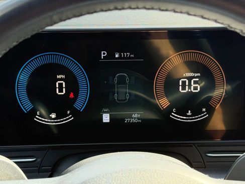 Used 2025 Hyundai Kona SEL image 40