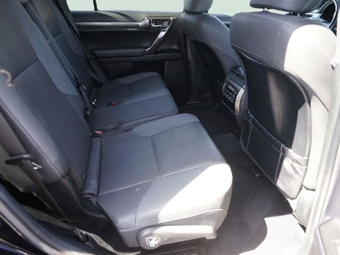 Used 2022 Lexus GX 460 w/ Black Line Special Edition AWD/4WD image 16