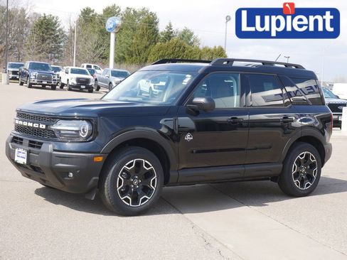 New 2025 Ford Bronco Sport Outer Banks w/ Outer Banks Tech Package+ AWD/4WD image 1