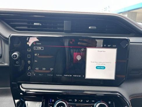 New 2026 GMC Sierra 1500 AT4 w/ Technology Package AWD/4WD image 14