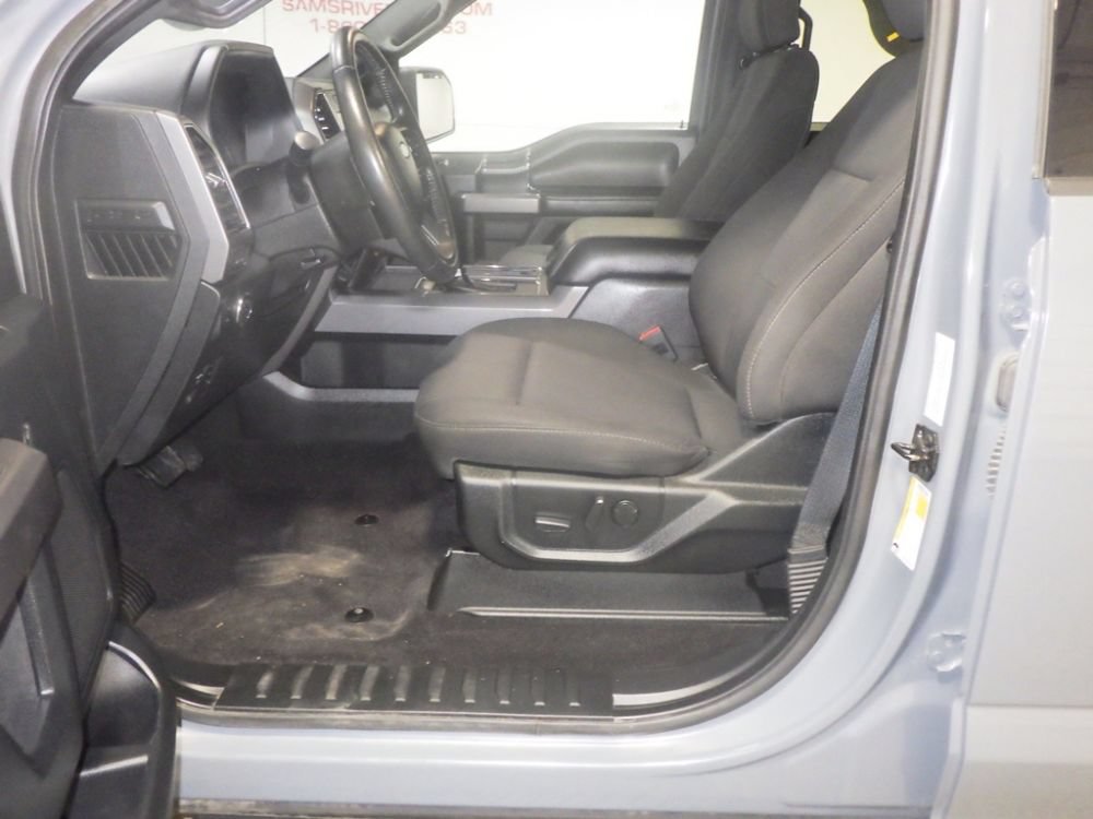 Used 2020 Ford F150 XLT w/ Equipment Group 302A Luxury AWD/4WD image 8