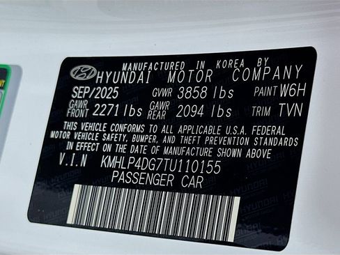 New 2026 Hyundai Elantra Limited image 23