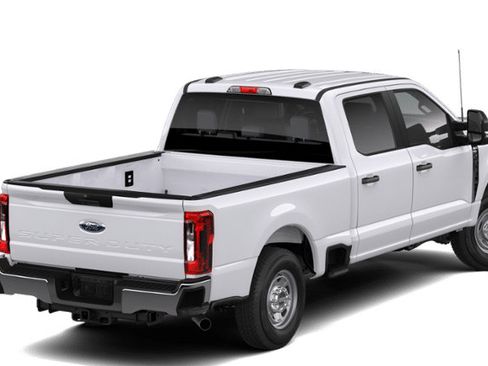New 2026 Ford F250 XL RWD image 3