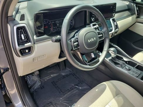 Used 2022 Kia Sorento S w/ Panoramic Sunroof Package image 22