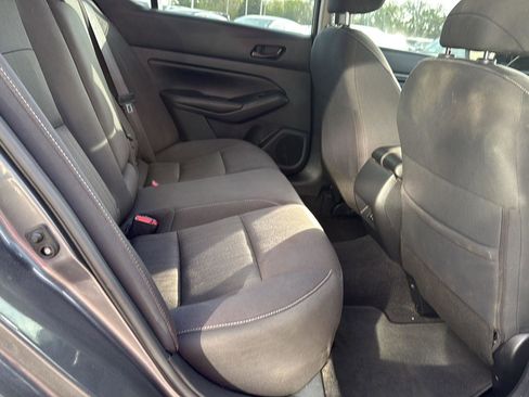 Used 2024 Nissan Altima 2.5 SV FWD image 35