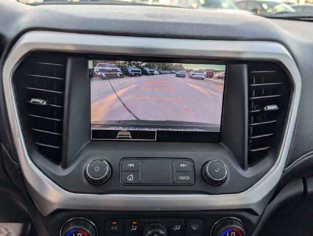 Used 2021 GMC Acadia SLE w/ Driver Convenience Package FWD image 11