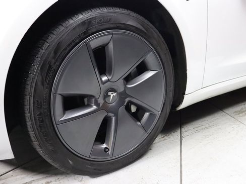 Used 2021 Tesla Model 3 Long Range image 6