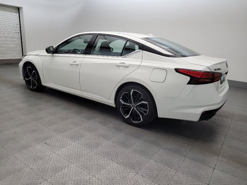 Used 2025 Nissan Altima 2.5 SR FWD image 3