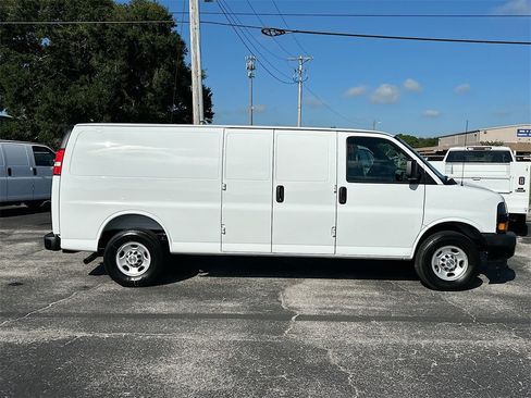 New 2025 Chevrolet Express 2500 Work Van w/ Driver Convenience Package image 3
