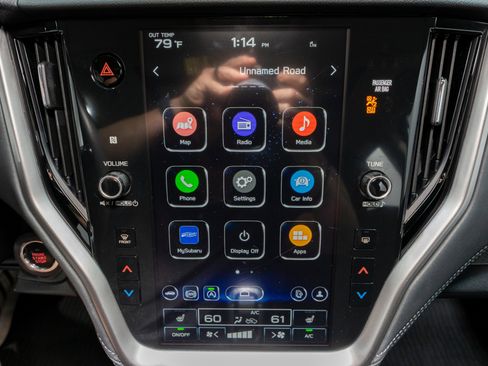 Used 2024 Subaru Outback Premium image 17