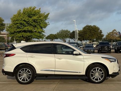 Used 2024 Acura RDX SH-AWD w/ Technology Package image 3