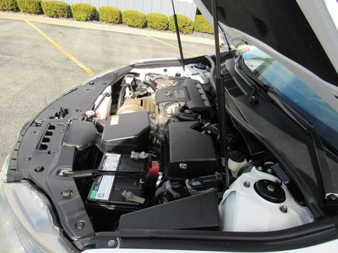 Used 2017 Toyota Camry SE w/ Moonroof Package image 35