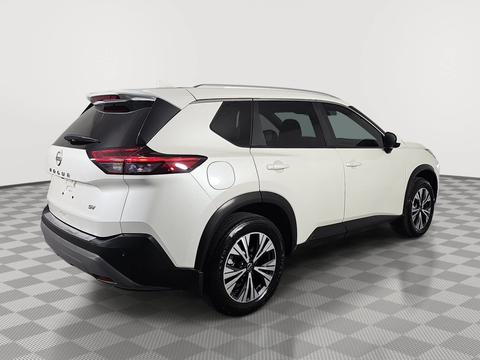 Used 2023 Nissan Rogue SV w/ SV Premium B Package FWD image 8