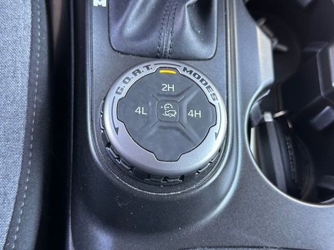 Used 2022 Ford Bronco Big Bend image 7