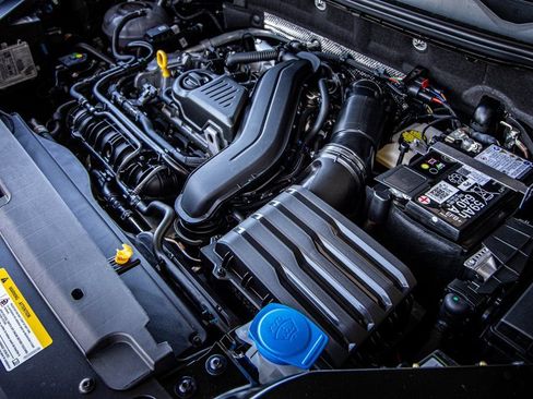 New 2026 Volkswagen Taos S FWD image 24